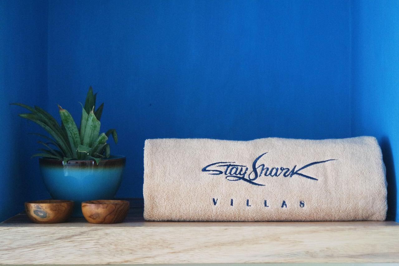 Stay Shark Villas Gili Air Exterior foto