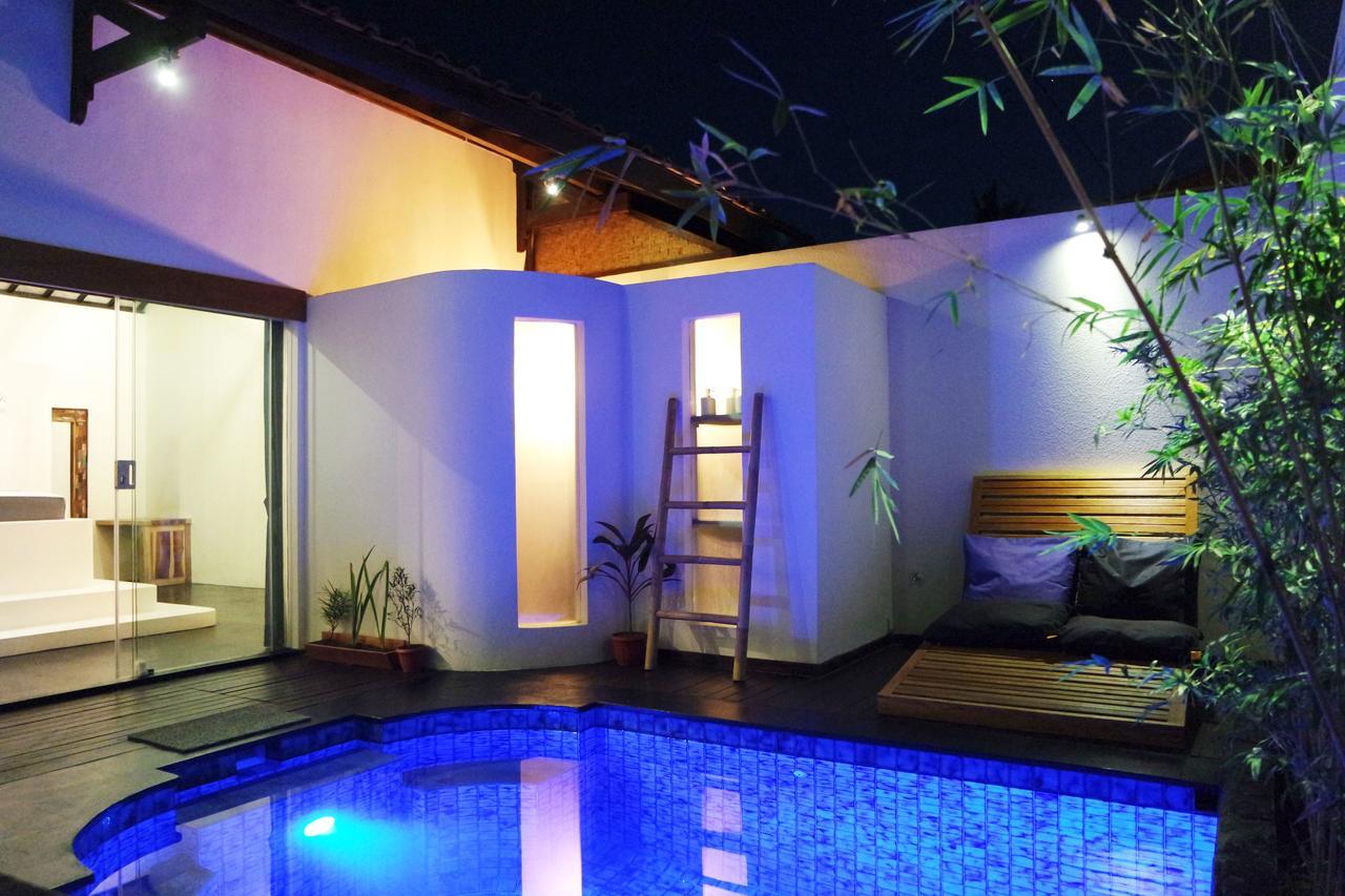 Stay Shark Villas Gili Air Exterior foto